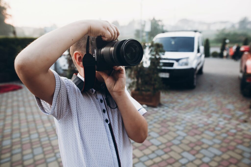 wedding photographer and videographer