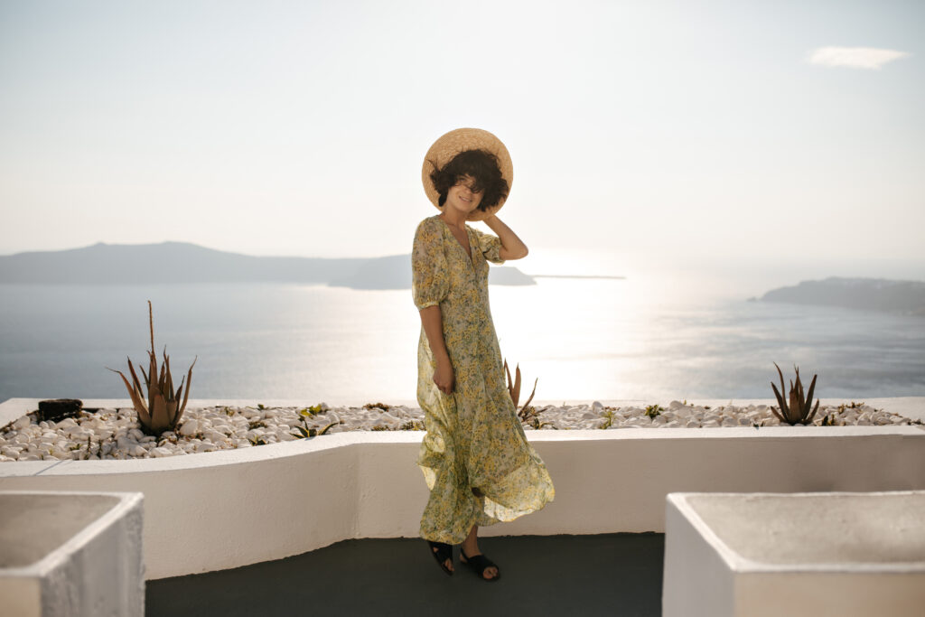 woman wearing midi dress 